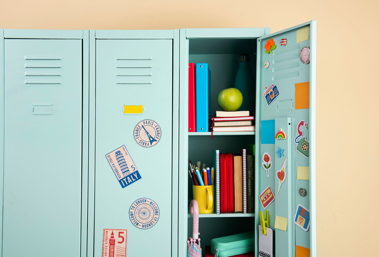 back-school-concept-with-locker